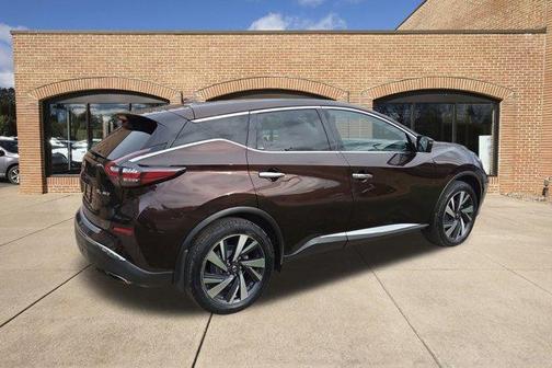 2022 Nissan Murano SL