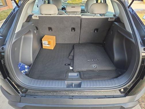 2025 Hyundai KONA SE