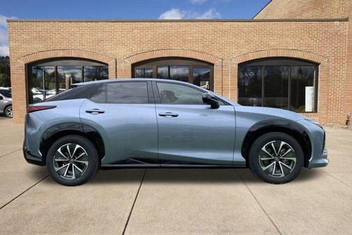 2023 Lexus RZ 450e Premium
