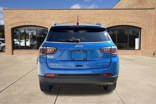 Hydro Blue Pearlcoat 2025 Jeep Compass Limited