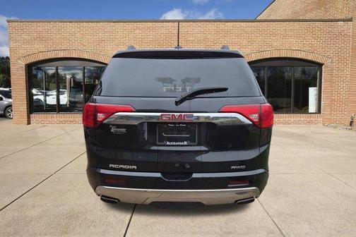 2018 GMC Acadia Denali