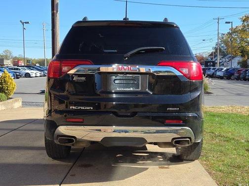 2018 GMC Acadia Denali