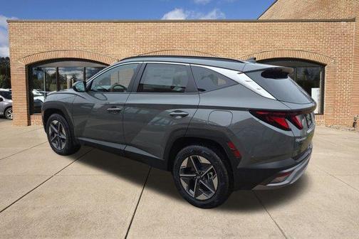 Hampton Gray 2026 Hyundai TUCSON SEL