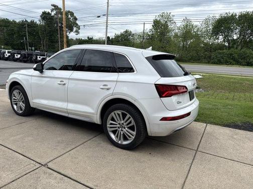 Ibis White 2018 Audi Q5 2.0T Tech Premium