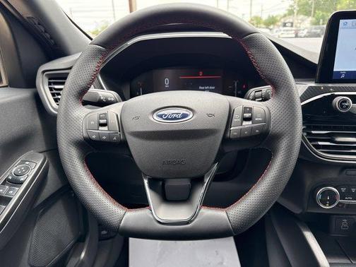 Black Metallic 2025 Ford Escape ST-Line Select
