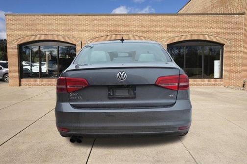 2015 Volkswagen Jetta 1.8T Sport