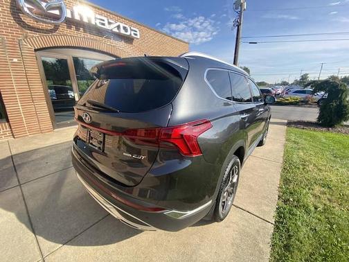 Photo 2 of 19 of 2022 Hyundai Santa Fe Limited