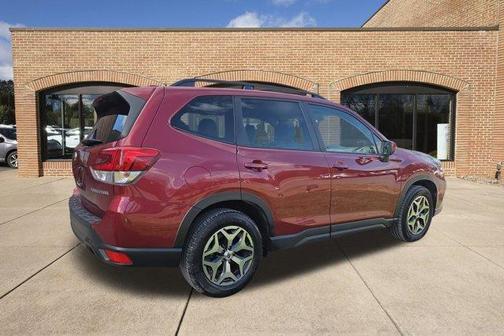 2020 Subaru Forester Premium