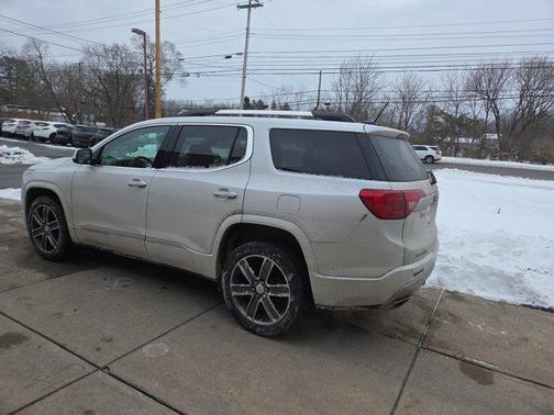 2018 GMC Acadia Denali