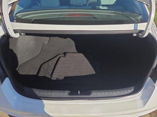 2023 Hyundai ELANTRA HEV Limited