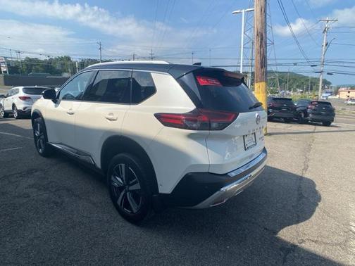 2022 Nissan Rogue Platinum