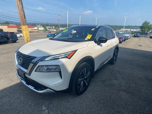 2022 Nissan Rogue Platinum