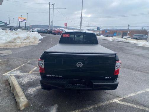 2020 Nissan Titan SV