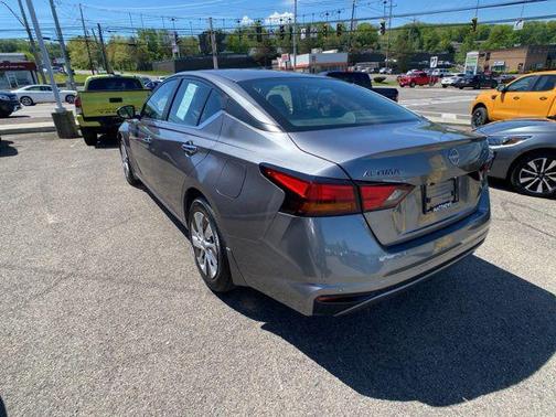 Gun Metallic 2023 Nissan Altima 2.5 S