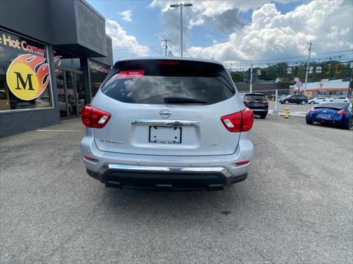 2019 Nissan Pathfinder S