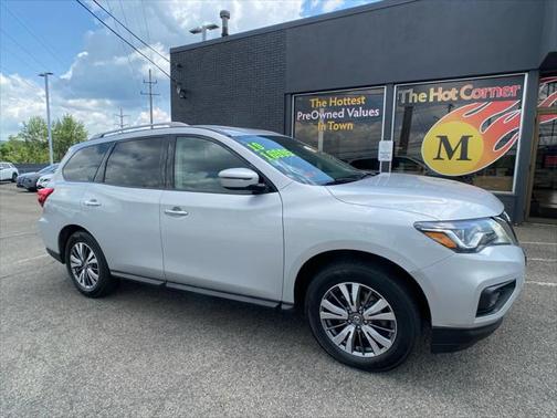 2019 Nissan Pathfinder S