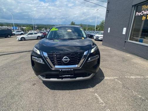 2022 Nissan Rogue SV