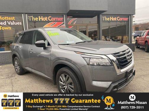 2024 Nissan Pathfinder S 4WD