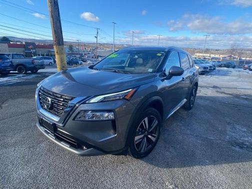 2021 Nissan Rogue SL
