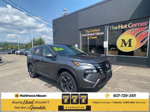 2025 Nissan Rogue SV