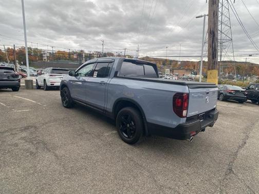 2023 Honda Ridgeline Black
