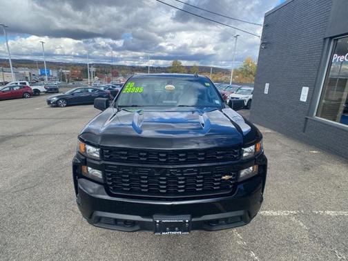 2020 Chevrolet Silverado 1500 Custom