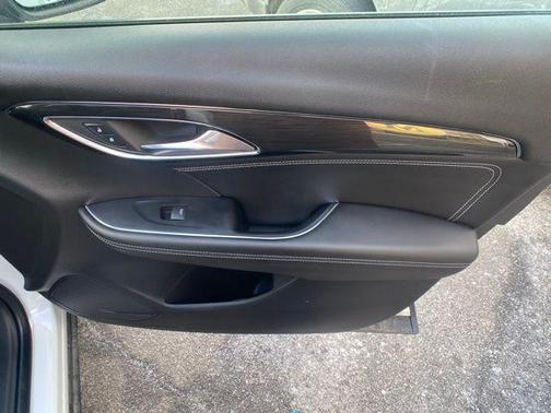 2021 Buick Envision AWD Preferred