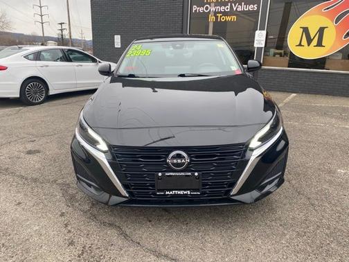 Black 2024 Nissan Altima 2.5 SV