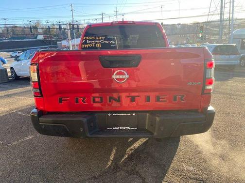 2023 Nissan Frontier S