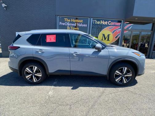 2024 Nissan Rogue SL