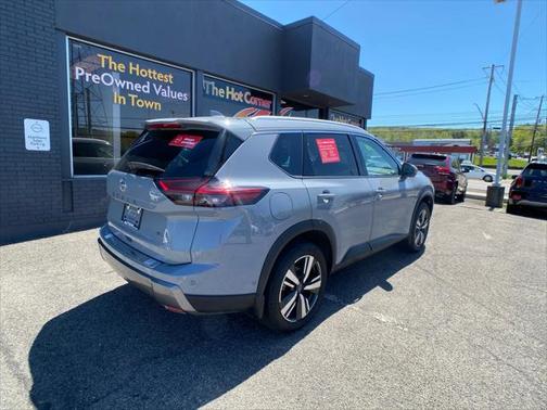 2024 Nissan Rogue SL