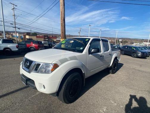 2020 Nissan Frontier SV