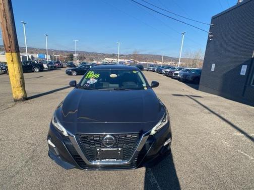 2022 Nissan Altima 2.5 SV