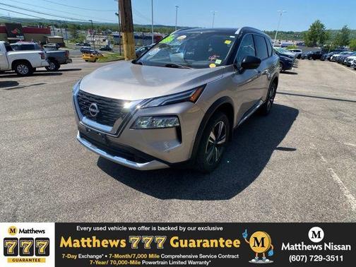2 Tone Champagne Black Roof 2023 Nissan Rogue Platinum
