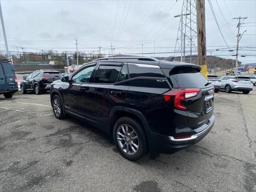 2022 GMC Terrain SLT