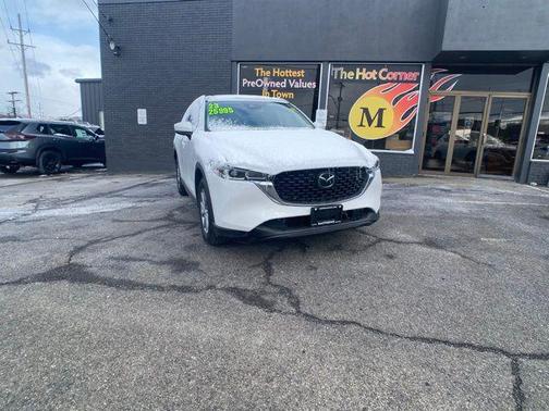 2023 Mazda CX-5 2.5 S Preferred Package