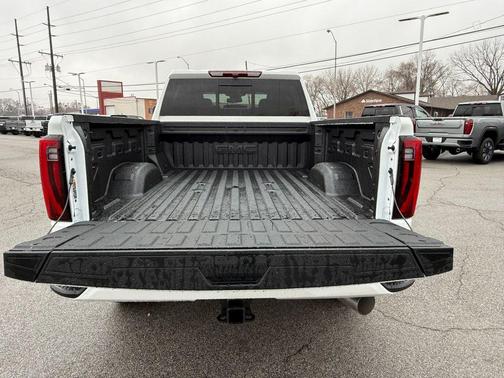 Summit White 2026 GMC Sierra 2500 Denali