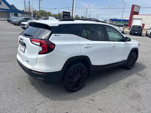 2022 GMC Terrain SLT