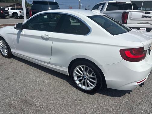 2016 BMW 228 i xDrive