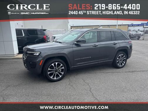 2022 Jeep Grand Cherokee Overland
