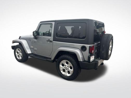 2013 Jeep Wrangler Sahara