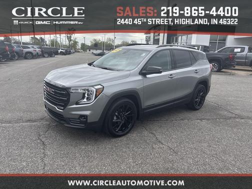2023 GMC Terrain SLT