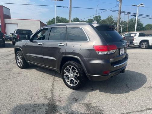 2020 Jeep Grand Cherokee Overland