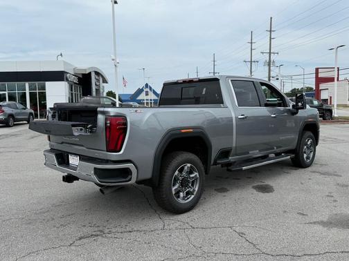 2025 GMC Sierra 2500 SLT