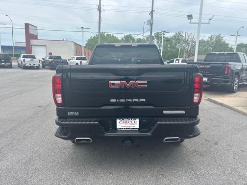 2022 GMC Sierra 1500 Limited Elevation