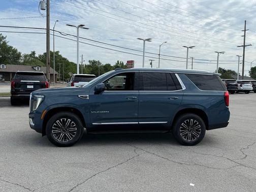 2025 GMC Yukon Elevation