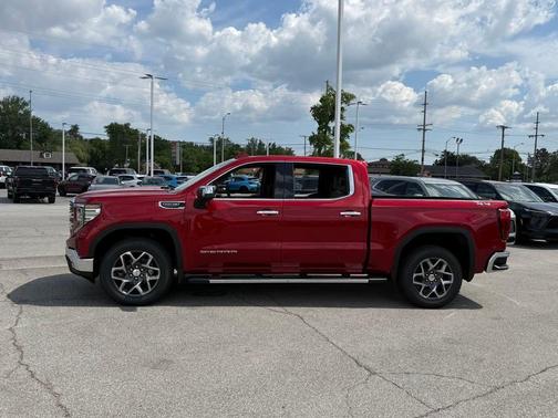 2025 GMC Sierra 1500 SLT