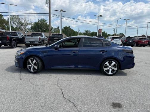 2019 Kia Optima S