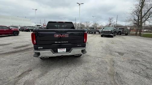 2025 GMC Sierra 1500 SLT