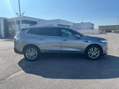2023 Buick Enclave Premium